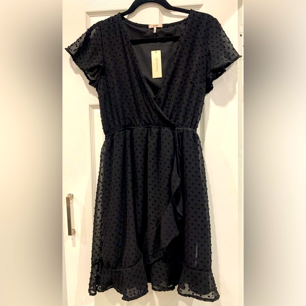 Francesca’s Size M black cocktail dress